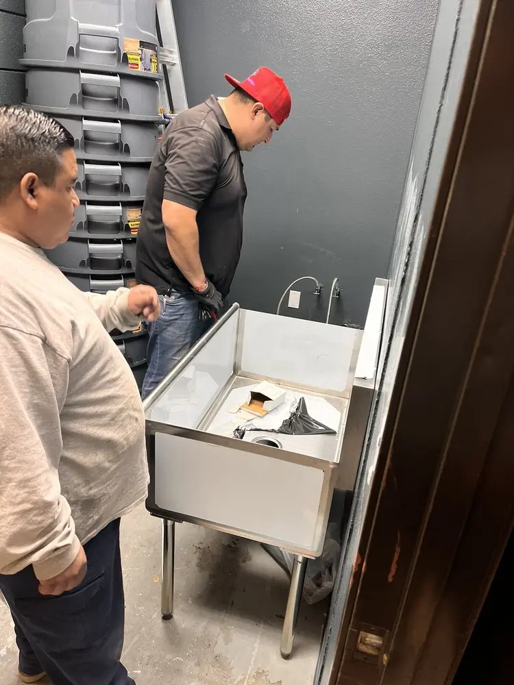Commercial plumbing and sink installation in Nitro